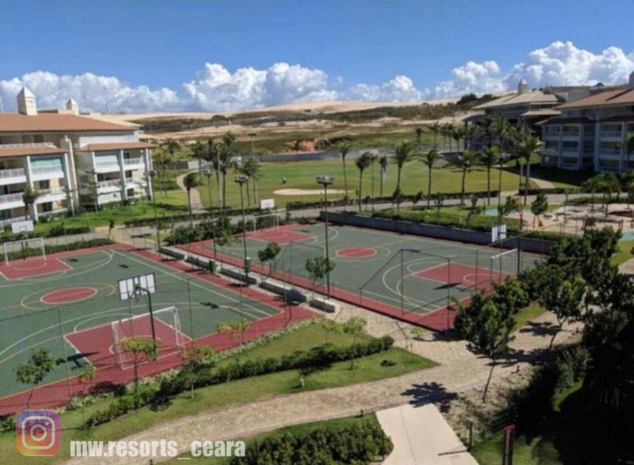 Golf 1 Km Beach Parck 알퀴라즈 외부 사진